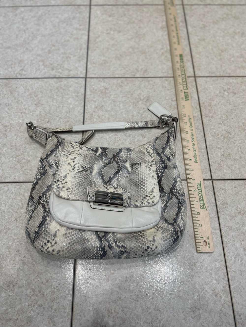 Coach Snakeskin-Print Hobo Shoulder Bag in Cream and Gray L1169-19323 - Picture 8 of 8